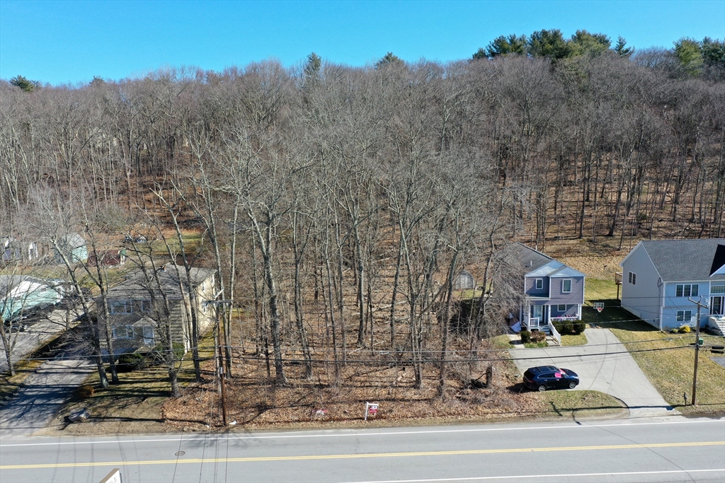 149 Gore Road, Webster, Massachusetts 01570