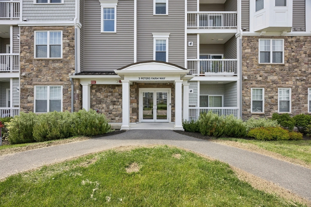 3103 Peters Farm Way, Westborough, Massachusetts 01581