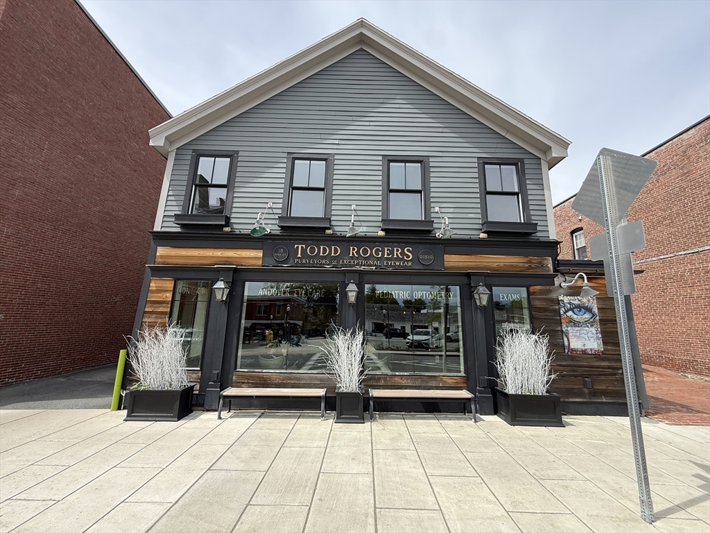 18 Park St, Andover, Massachusetts 01810
