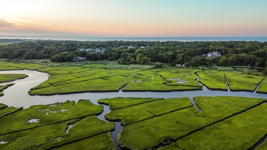 566 Route 6a, Sandwich, Massachusetts 02537