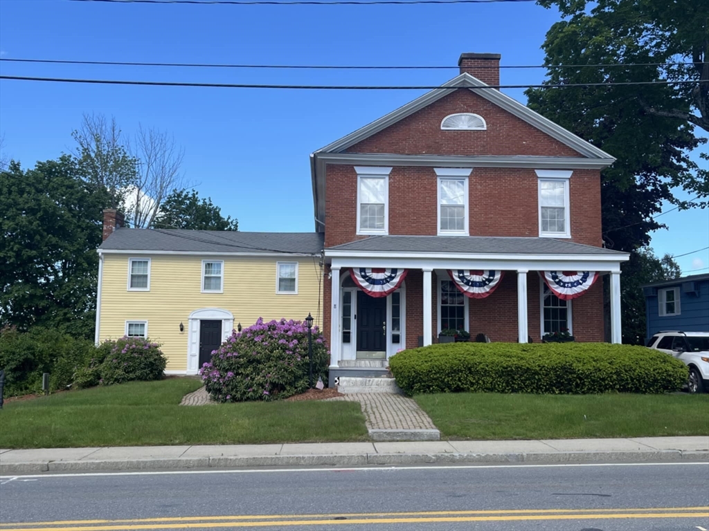 8-10 Pleasant Street, Leicester, Massachusetts 01524