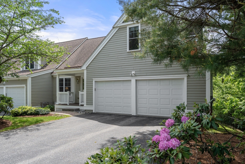 3 Flint Pond Dr, Grafton, Massachusetts 01536