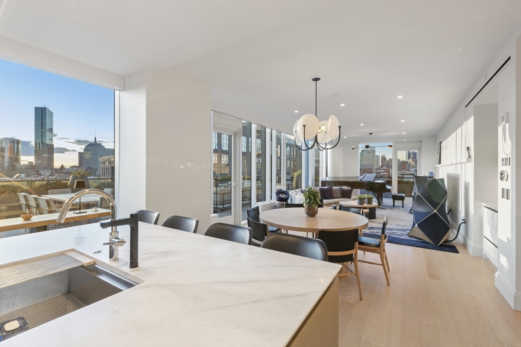380 Harrison Ave, Boston, Massachusetts 02118
