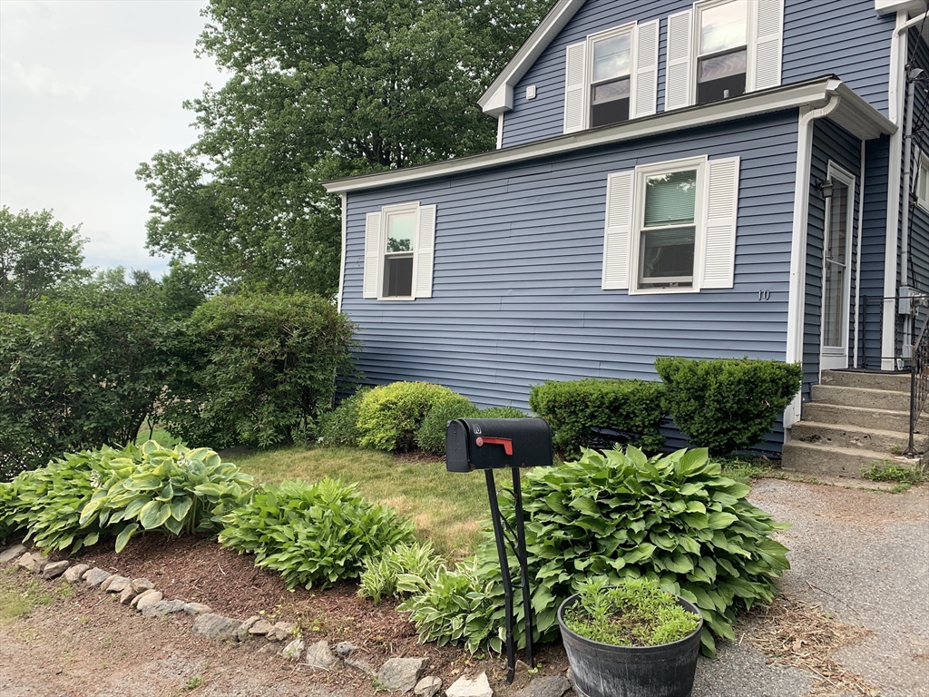 16 Svenson Ave, Worcester, Massachusetts 01607