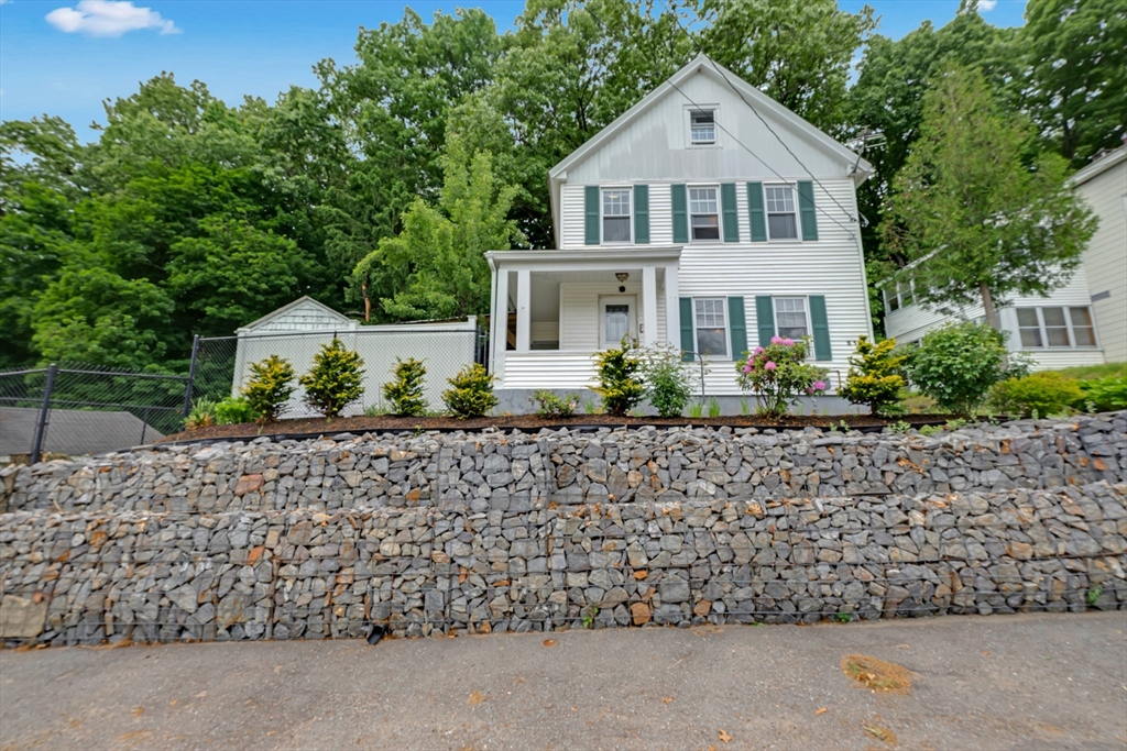 214 Canton St, Fitchburg, Massachusetts 01420