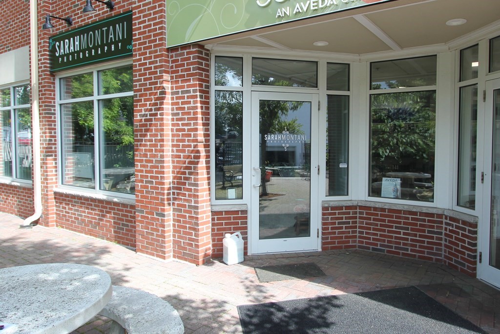 9 Summer St, Franklin, Massachusetts 02038