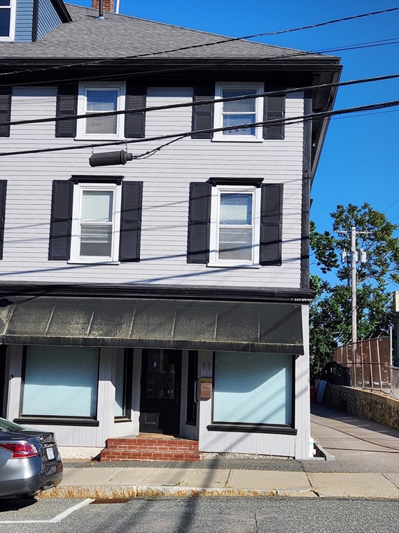 11 Bird Street, Foxboro, Massachusetts 02035