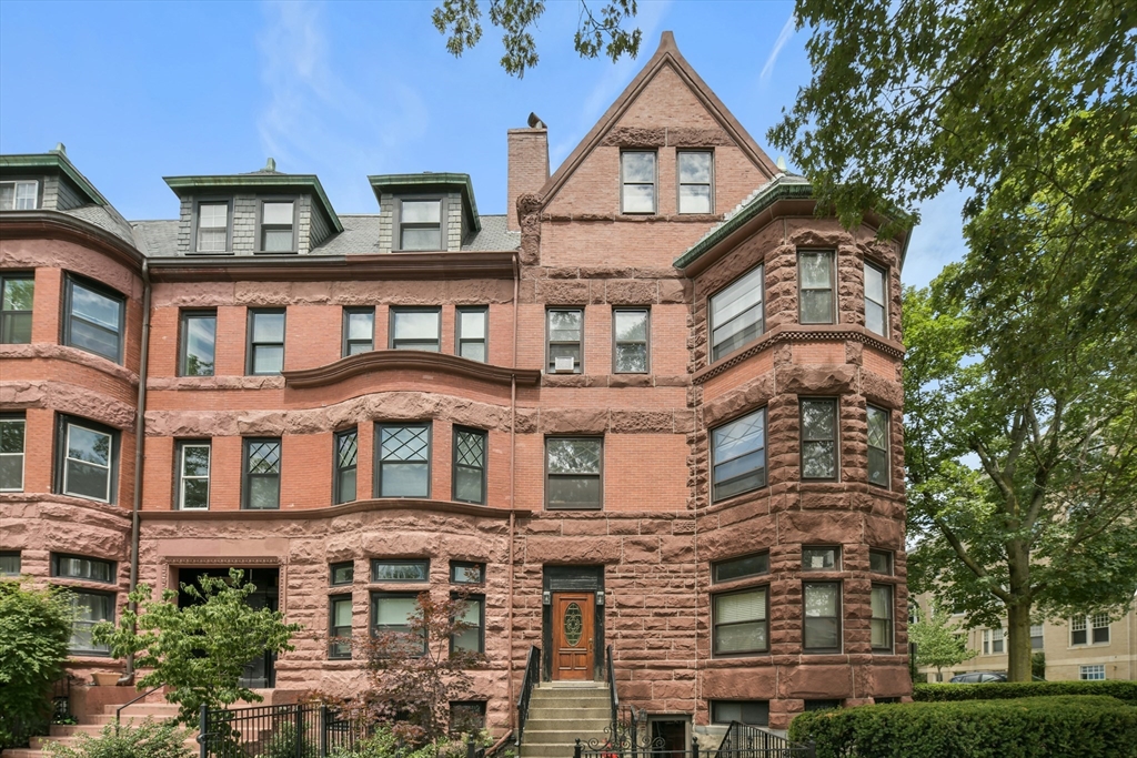 1774 Beacon Street, Brookline, Massachusetts 02445