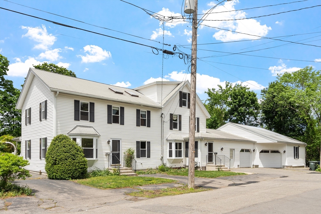 24 Oak Ave, Leominster, Massachusetts 01453