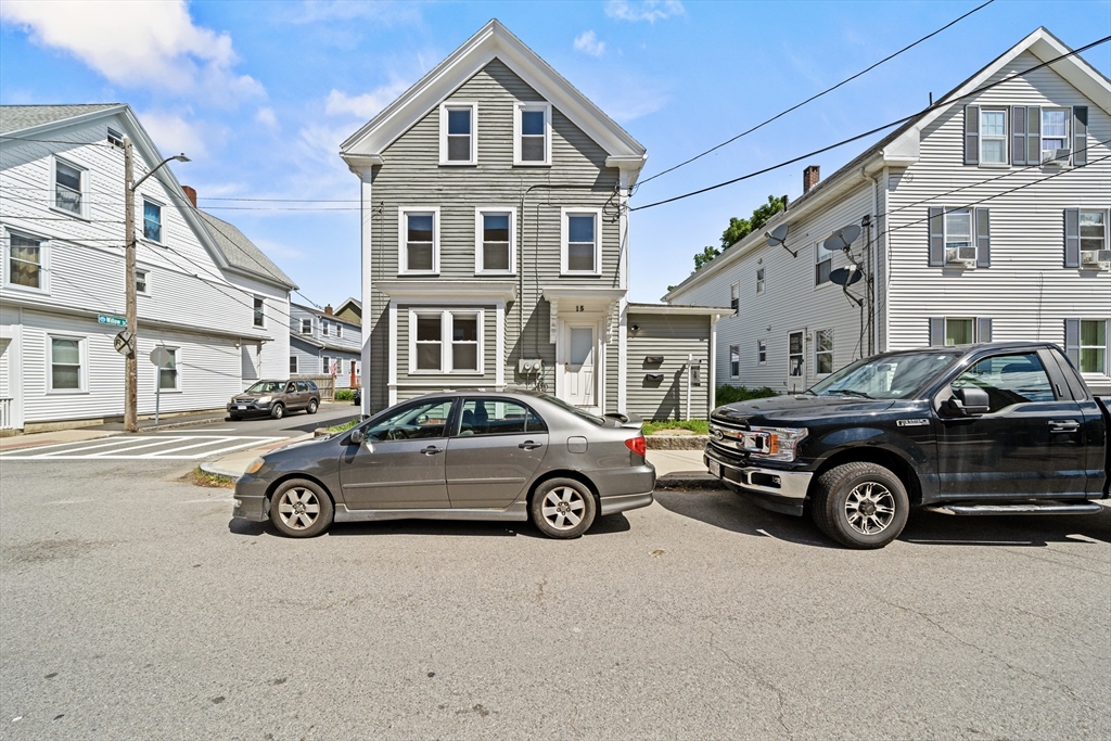 15 Shepherd St, Gloucester, Massachusetts 01930