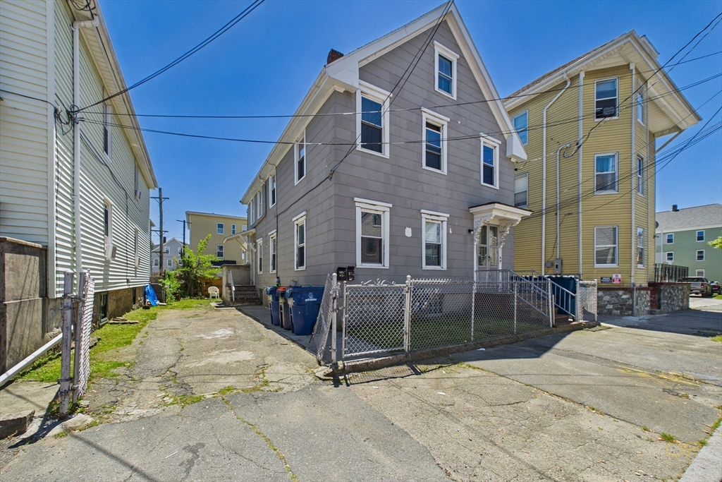 34 Jouvette St, New Bedford, Massachusetts 02744