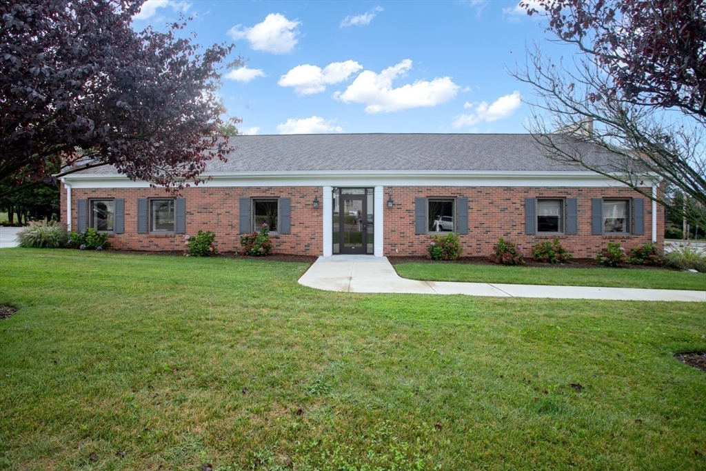 54 County St, Somerset, Massachusetts 02726