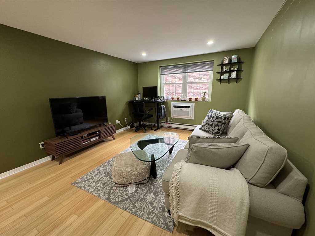 116 Sycamore St, Somerville, Massachusetts 02145