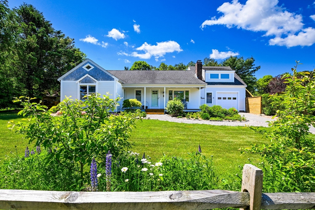7 J Braden Thompson Road, Sandwich, Massachusetts 02644