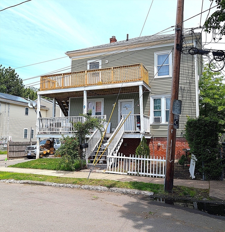 9 Ainsworth Pl, Lynn, Massachusetts 01905