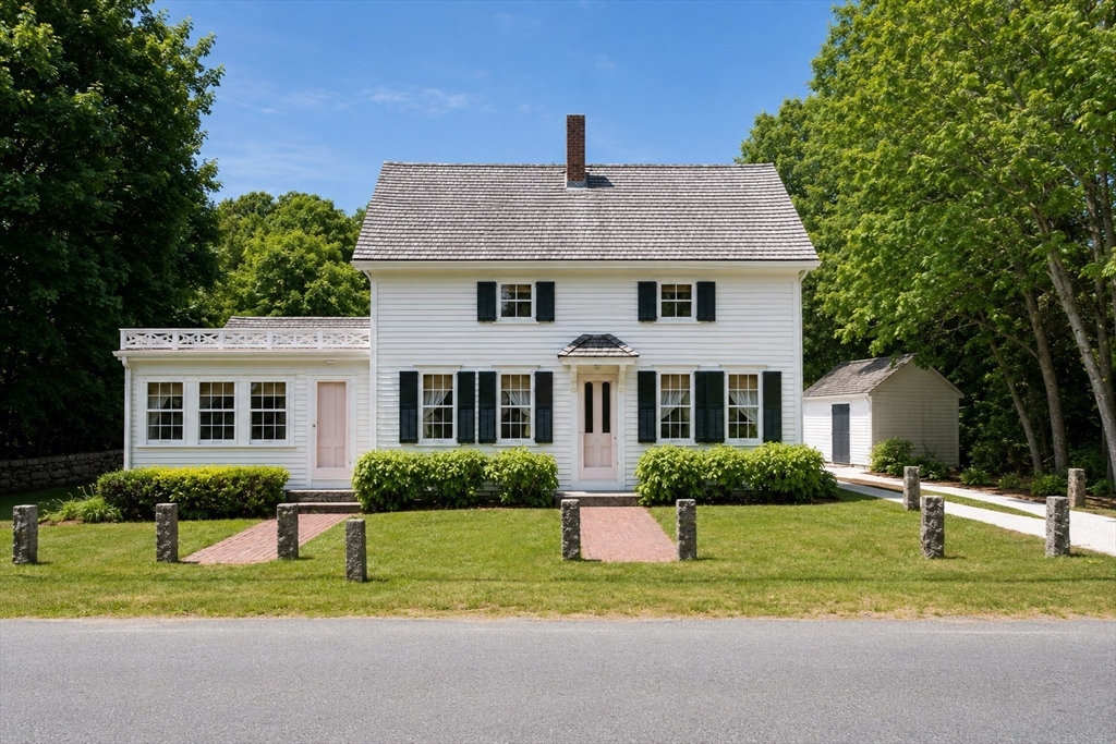 41 Drift Road, Westport, Massachusetts 02790