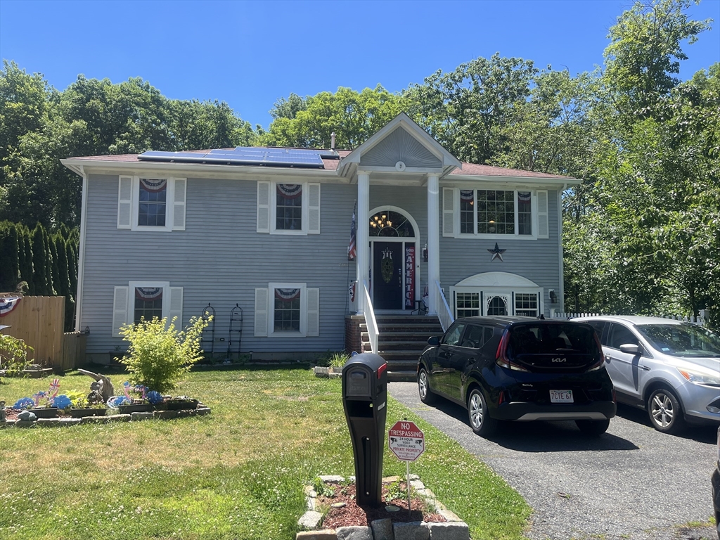793 Montgomery, Fall River, Massachusetts 02720