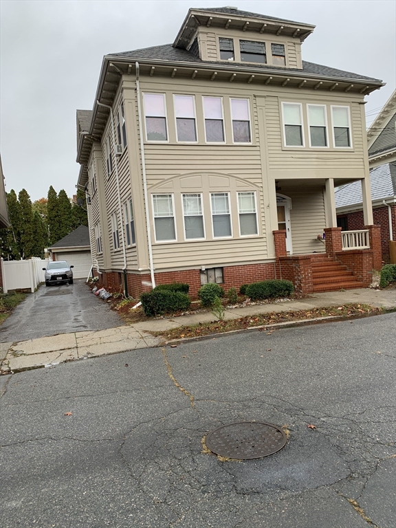 21-23 Gould Street, New Bedford, Massachusetts 02740