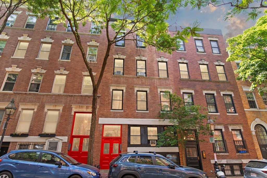 78 Phillips St, Boston, Massachusetts 02114
