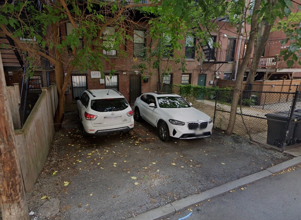 26 East Springfield, Boston, Massachusetts 02118
