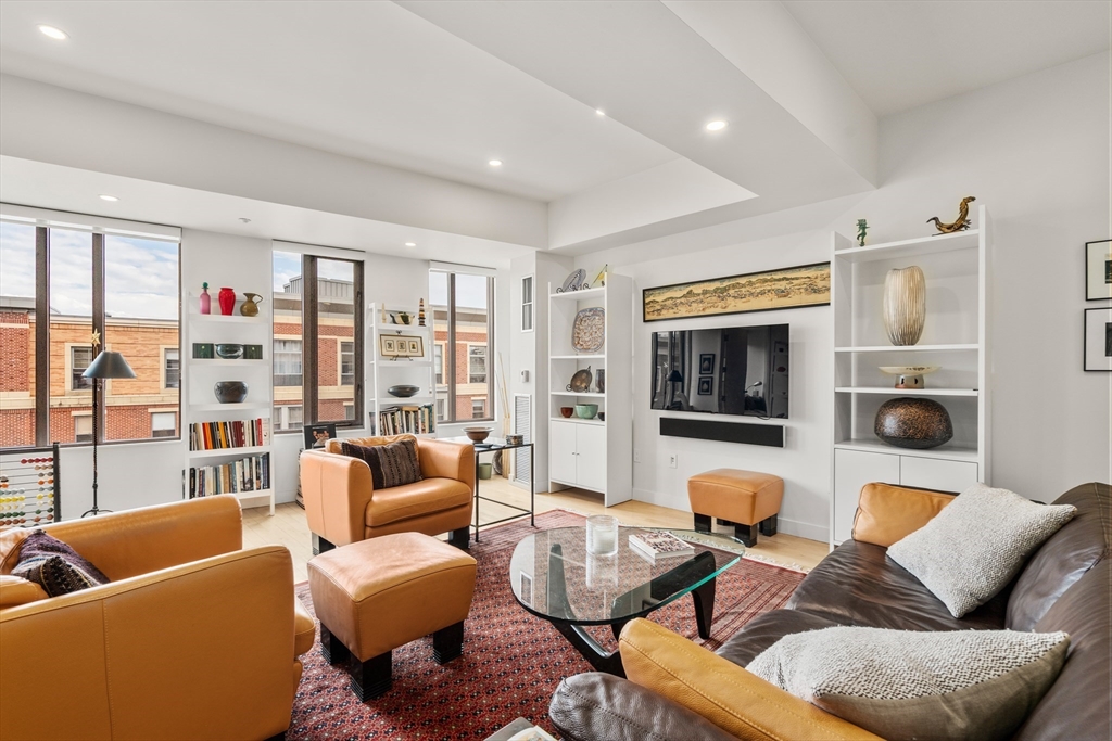 1313 Washington St, Boston, Massachusetts 02118