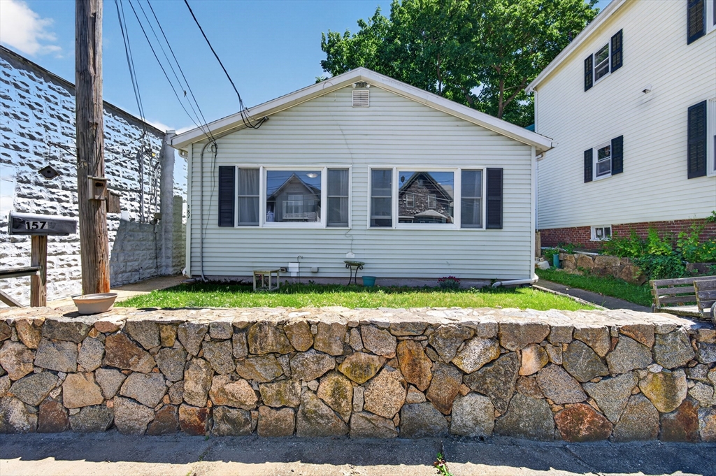 157 Maplewood Ave, Gloucester, Massachusetts 01930