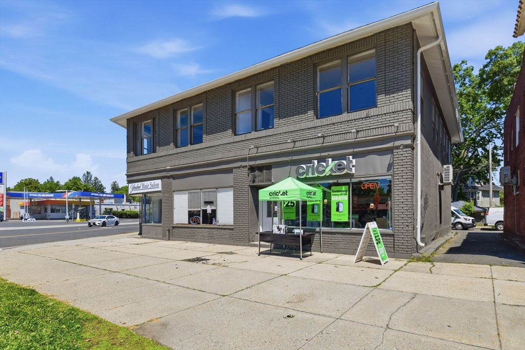 752 Sumner Ave, Springfield, Massachusetts 01108