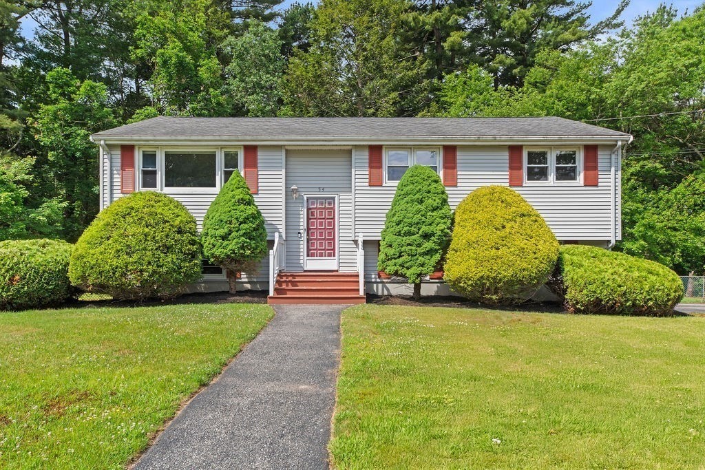 54 Ross Ave, Stoughton, Massachusetts 02072