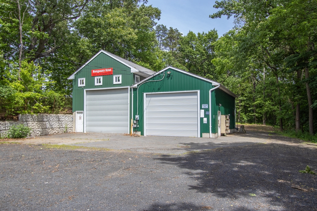 330 Montgomery St, Chicopee, Massachusetts 01020