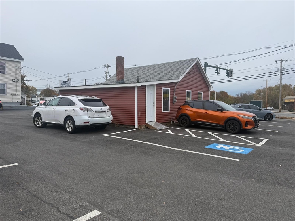 1637 Main St, Brockton, Massachusetts 02301