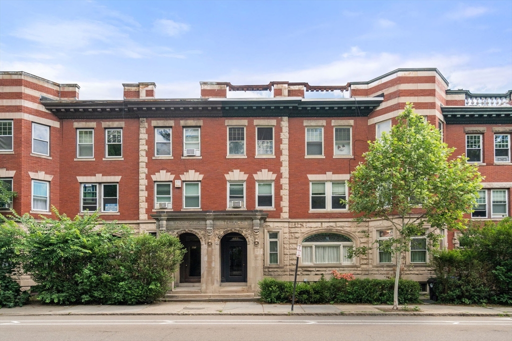 483 Washington St, Brookline, Massachusetts 02446