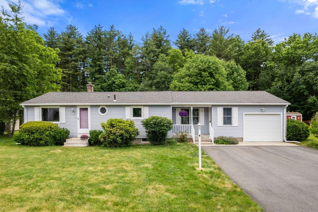 25 Wehr Rd, Hampden, Massachusetts 01036