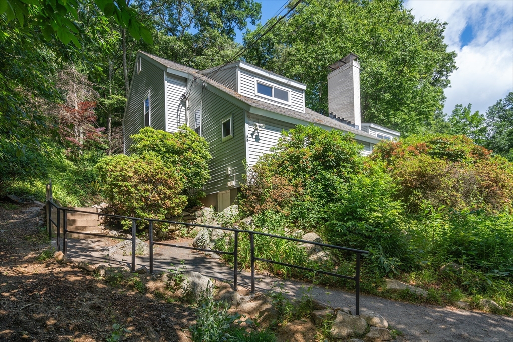 24 Speen St, Natick, Massachusetts 01760