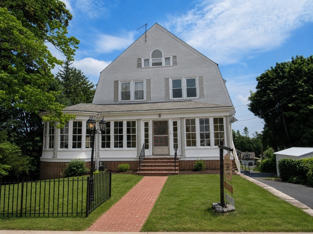 32 Claflin St, Milford, Massachusetts 01757