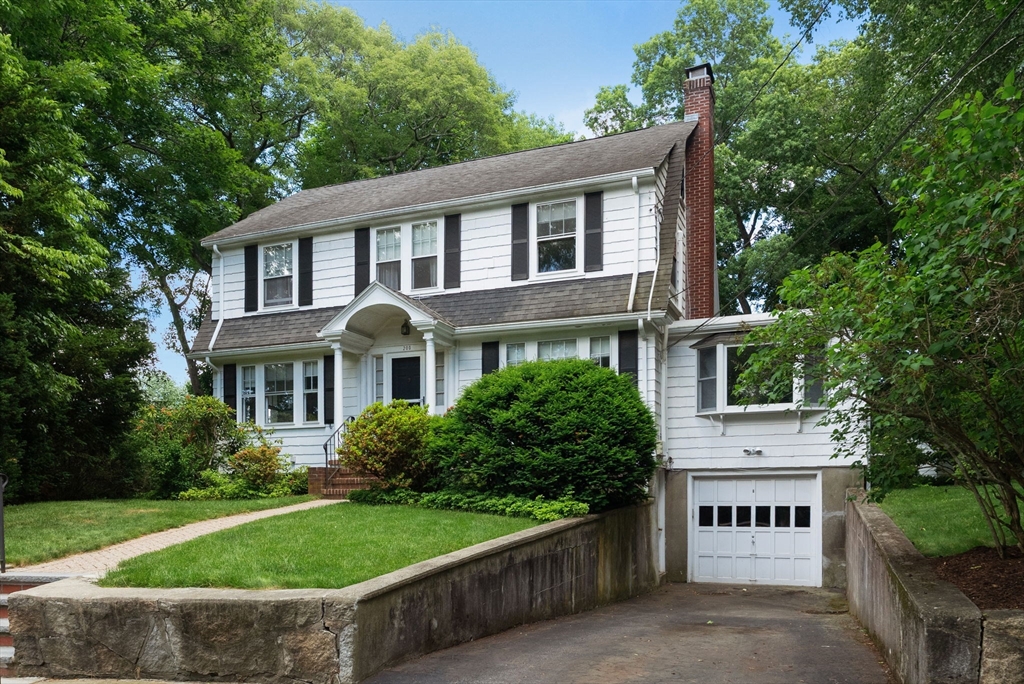 200 Harvard Cir, Newton, Massachusetts 02460