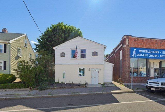 11 Grove, Belmont, Massachusetts 02478