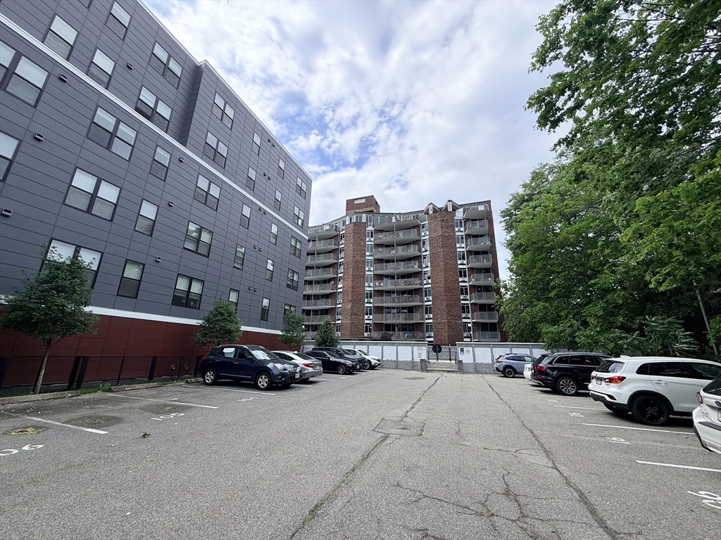 40 Centre St, Brookline, Massachusetts 02446