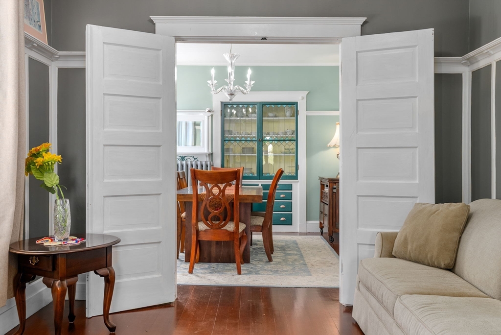 2 Pleasant St, Boston, Massachusetts 02125