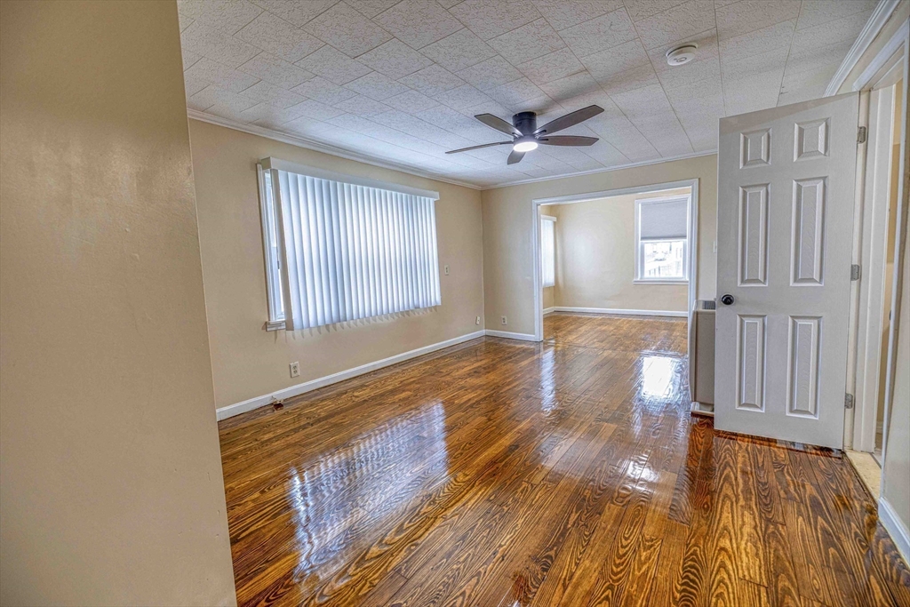 158 Raymond St., Fall River, Massachusetts 02723