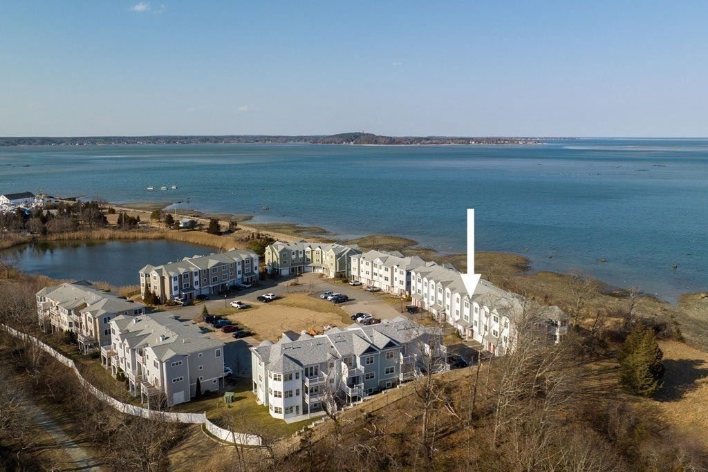606 Schooner Way, Plymouth, Massachusetts 02360