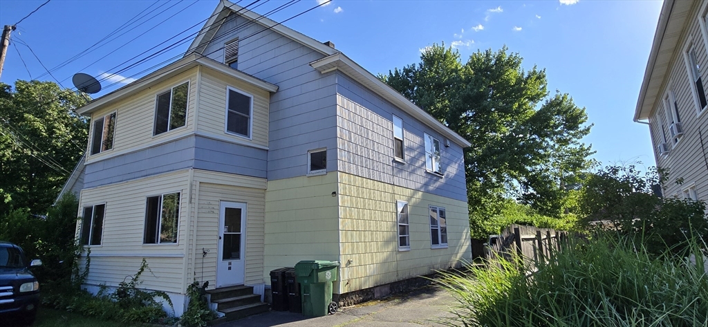 20 Rathburn St, Chicopee, Massachusetts 01020