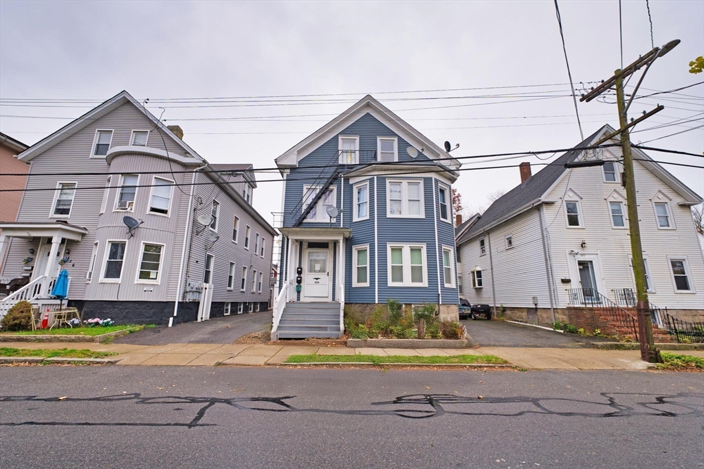 324 Cottage St, New Bedford, Massachusetts 02740