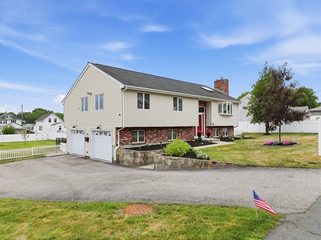 12 Lawrence St, Milford, Massachusetts 01757