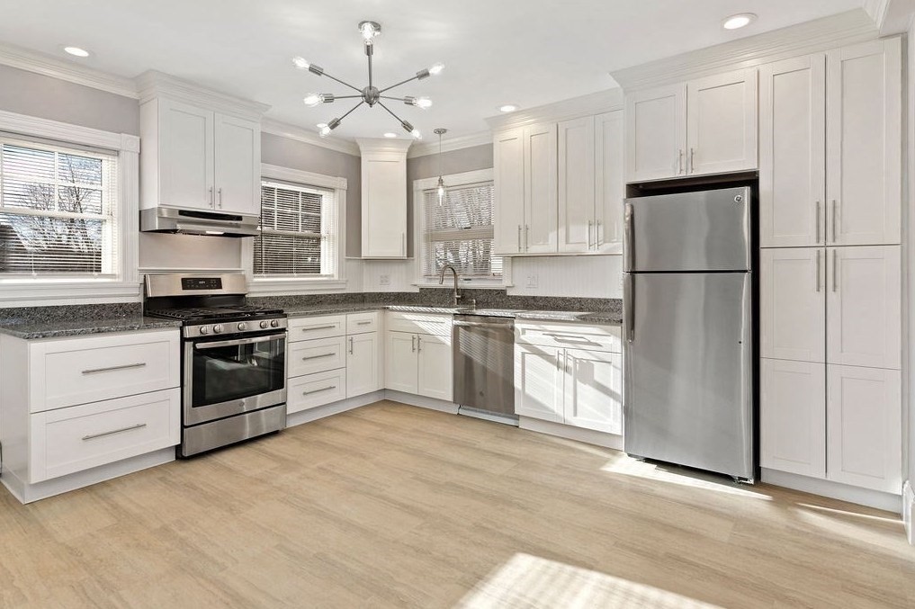283 Sutton Street, North Andover, Massachusetts 01845