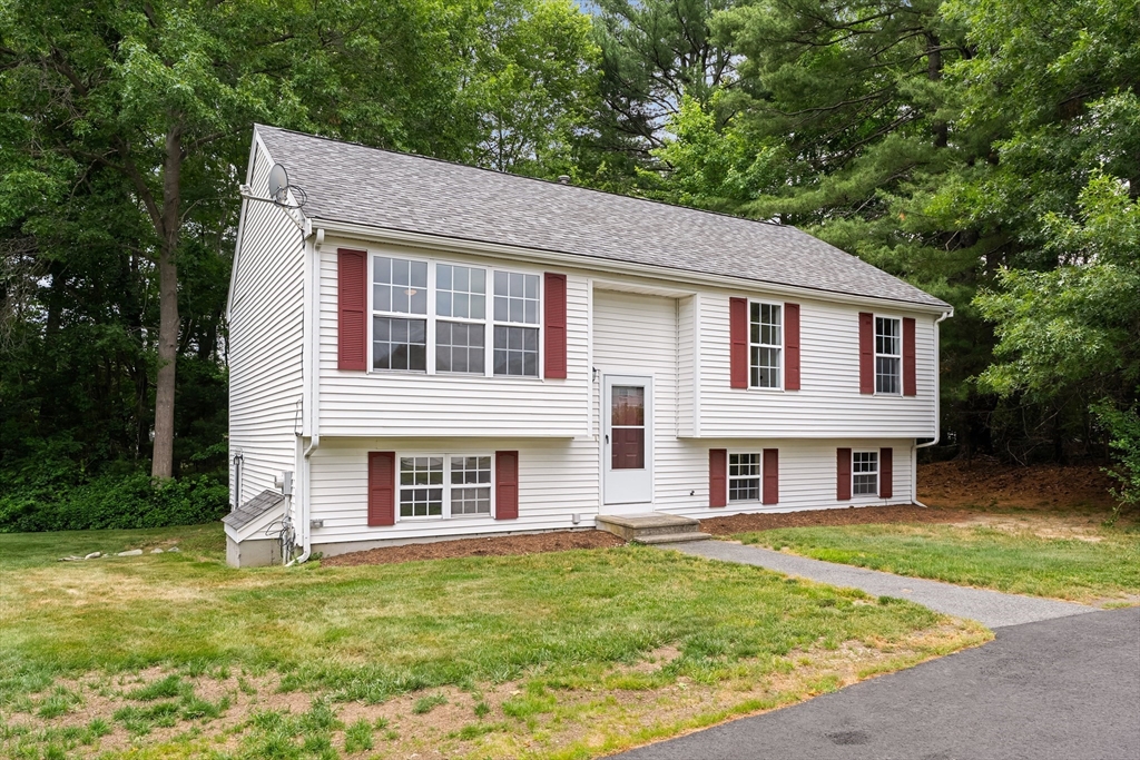 1020 Somerset Avenue, Dighton, Massachusetts 02764