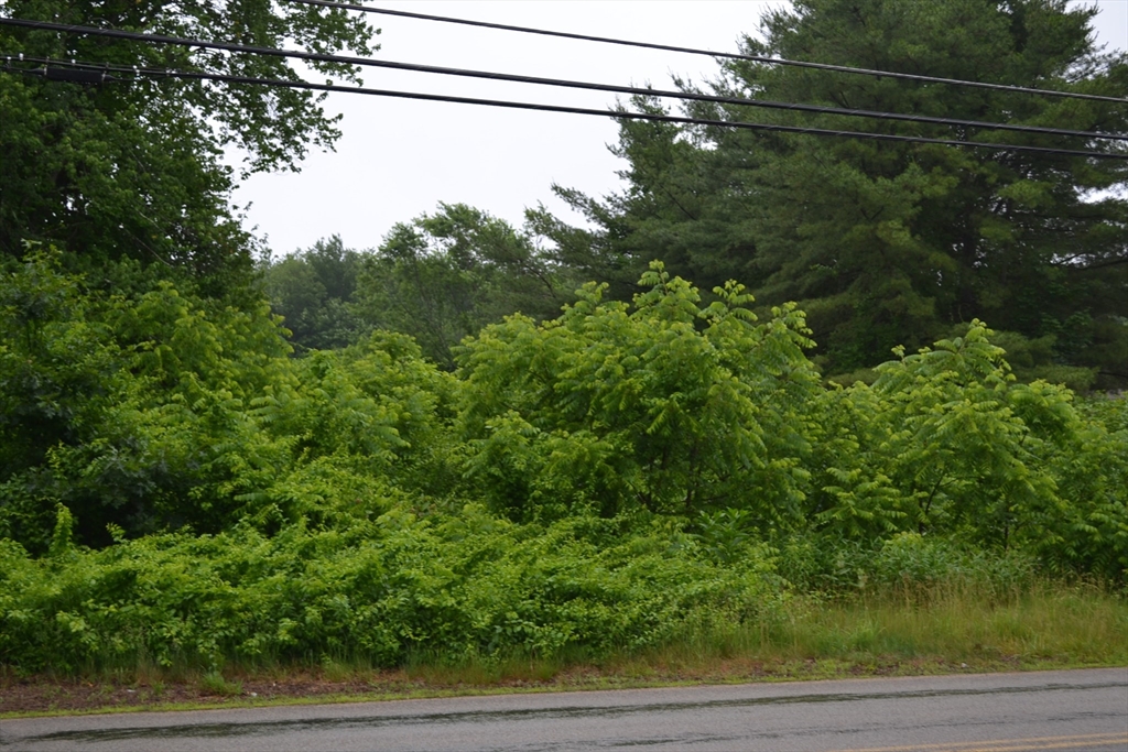 32 Quaboag St, Brookfield, Massachusetts 01506