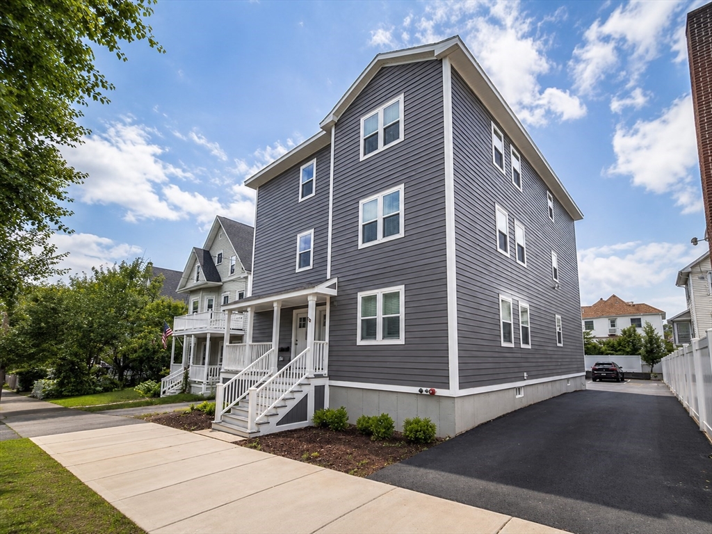128 Waverly Street, Everett, Massachusetts 02149