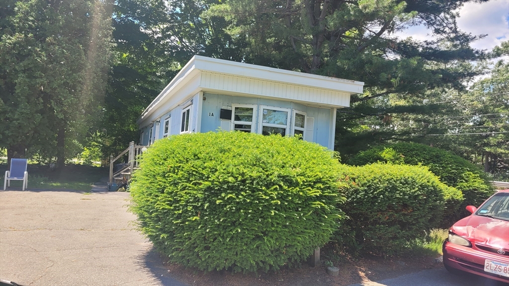 261 Newbury, Peabody, Massachusetts 01960