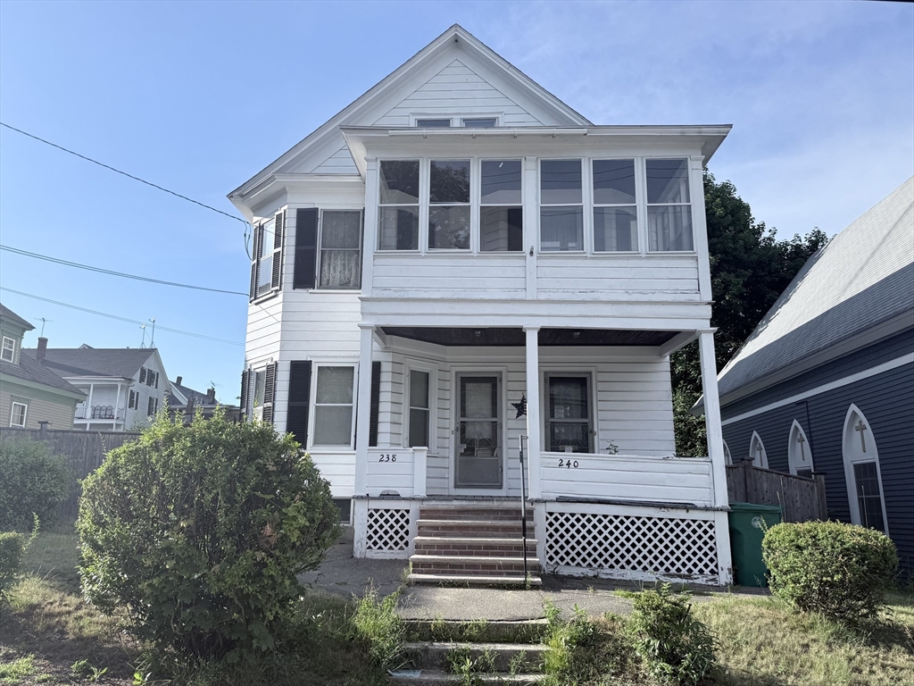 238 Moore St, Lowell, Massachusetts 01852