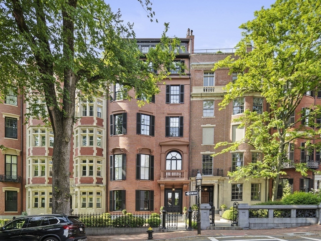 63 Mount Vernon St, Boston, Massachusetts 02108